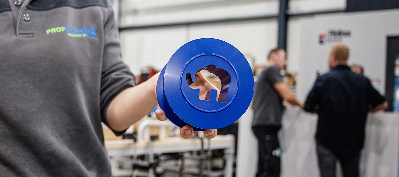 Blauwe kunststoffen bij Profplastic